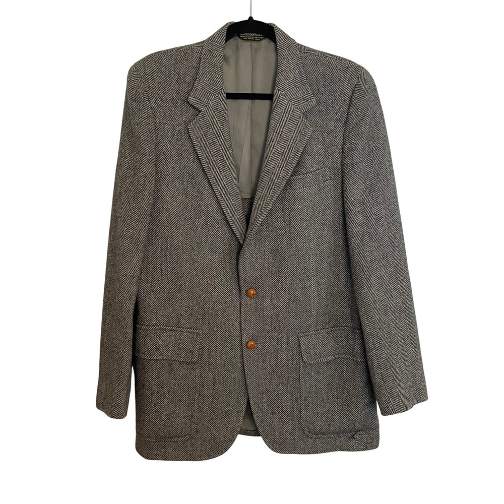 Vintage John Weitz Herringbone Wool Blazer Grey White Two Button Sport Coat 42